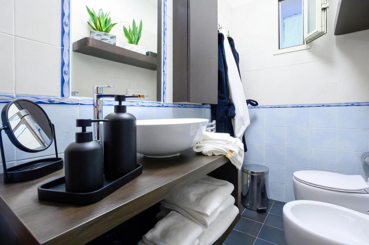 Nipare Suite - Dimore Partenopee Napoli Dış mekan fotoğraf